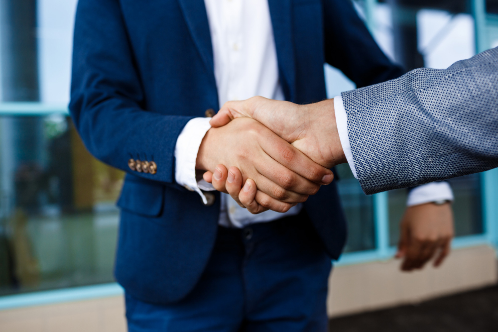 dubai media city approved auditors
